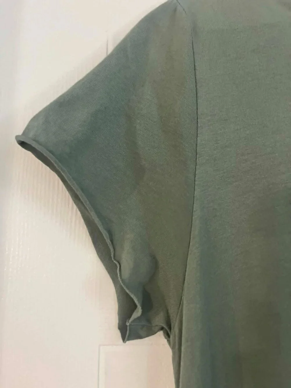 Green/Kaki Colored Short-Sleeved Midi Dress (E13) - Picture 3 of 5